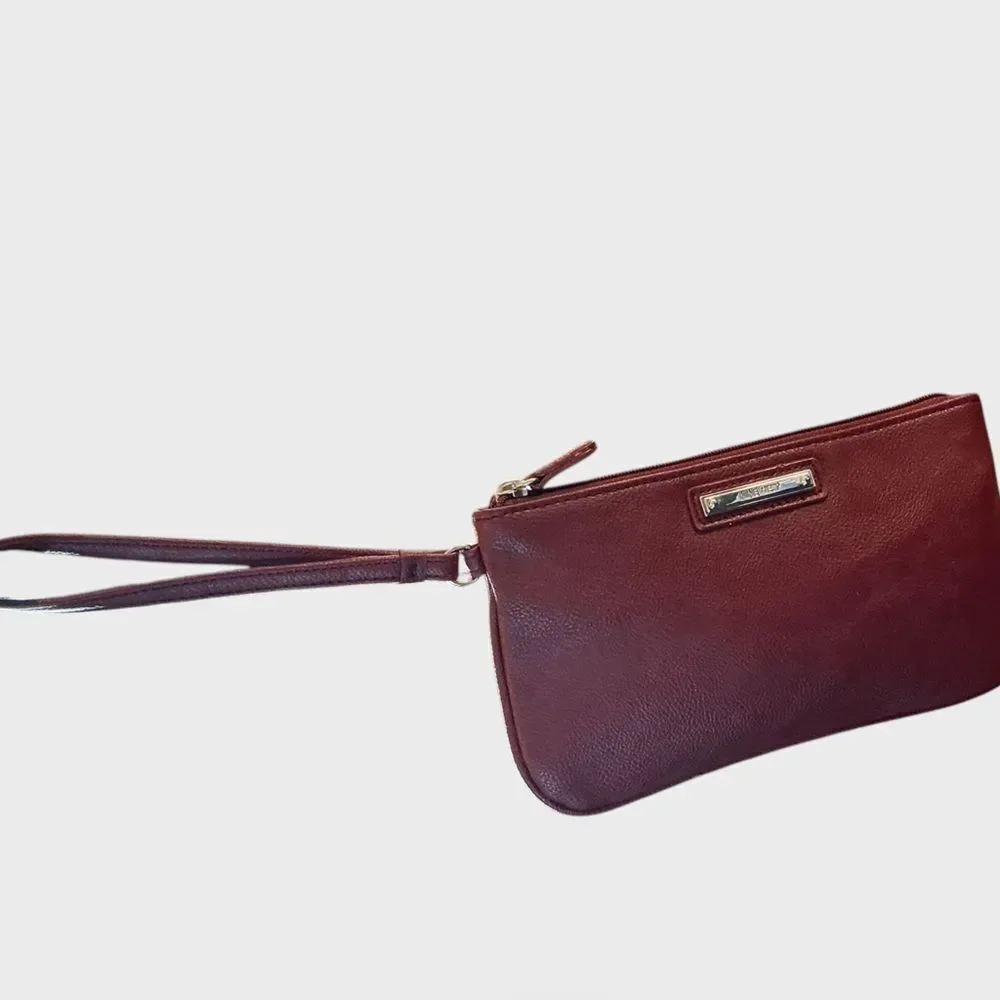 Nine West Brown Faux Leather Zip Wristlet Clutch Wallet Pouch 9.5”